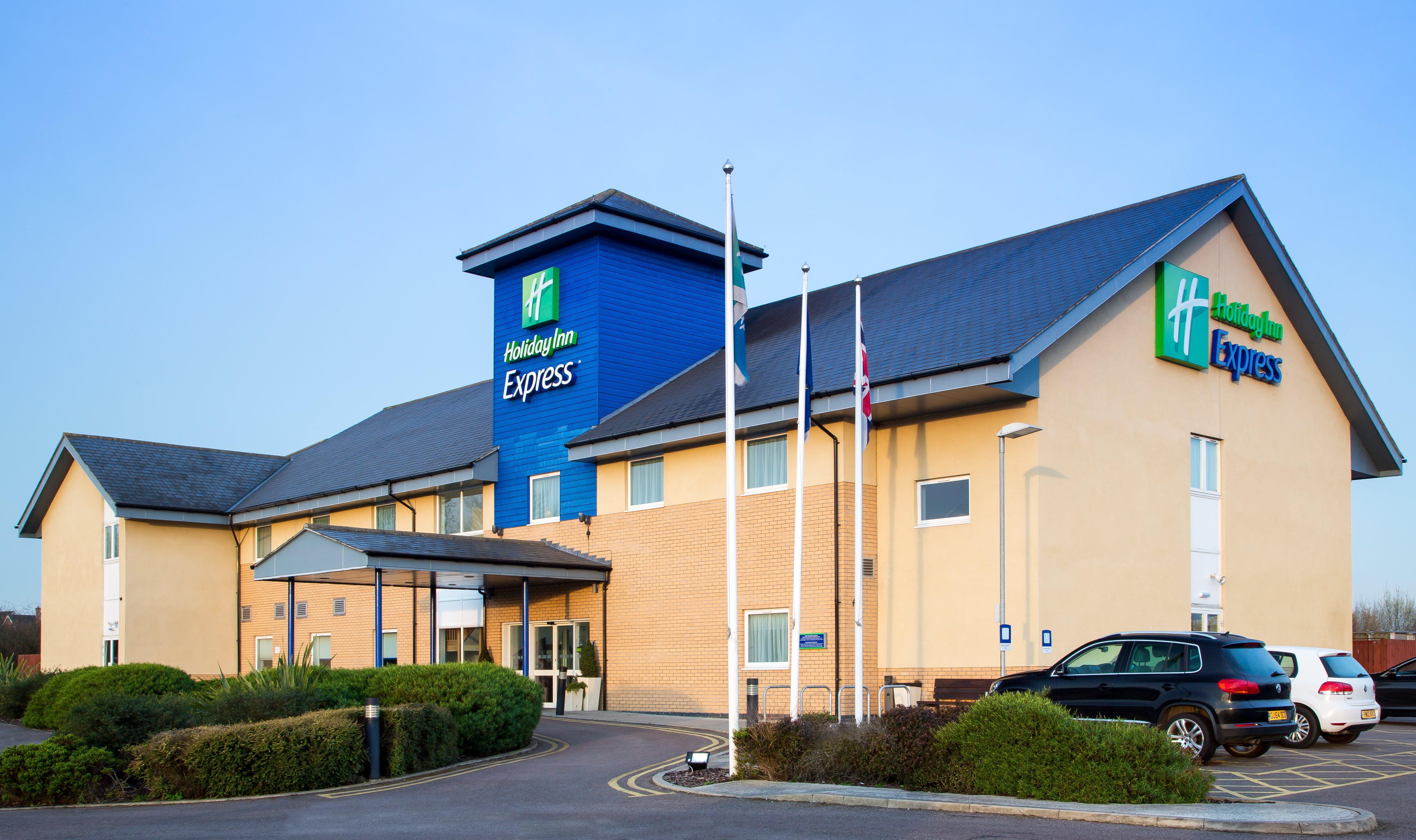 Holiday Inn Express Braintree By Ihg Εξωτερικό φωτογραφία